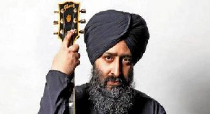 Rabbi Shergill is one of the few contemporary singers whose music, despite enjoying popularity across generations 