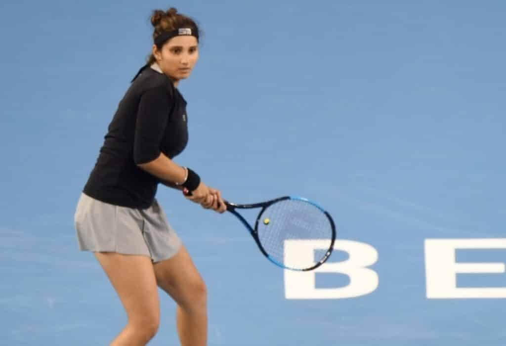 Sania Mirza becomes 1st Indian to win Fed Cup Heart Award