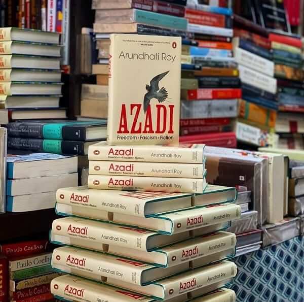 azadi arundhati roy book