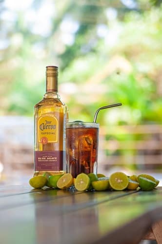 Summer cocktails guavarita
