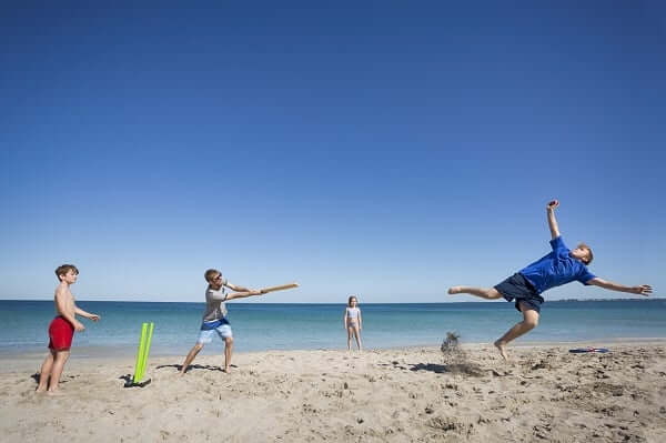 beach cricket, an australian family tradition