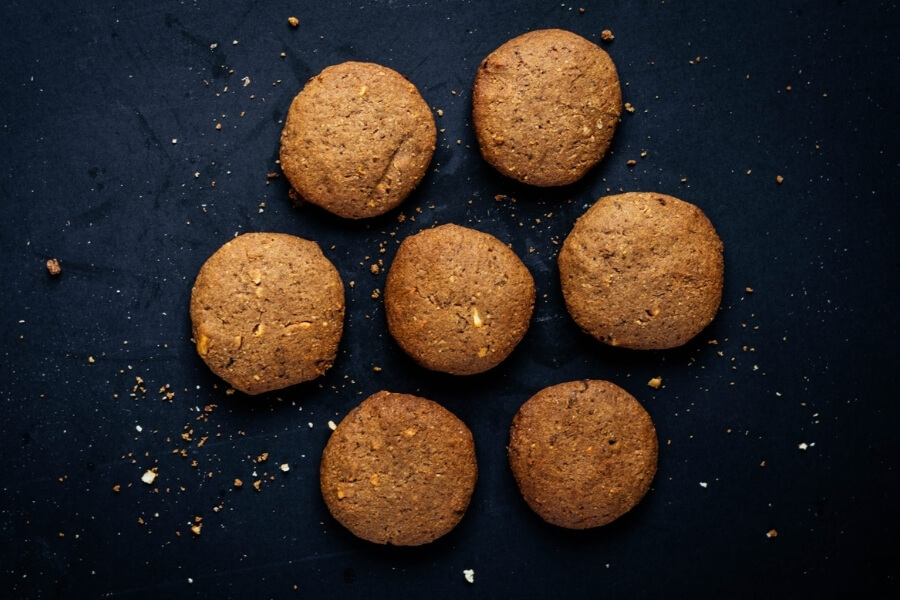 date and coconut cookies dhanya