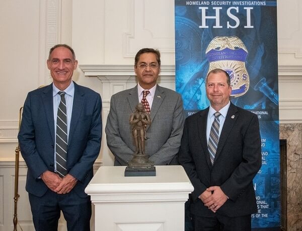 India's High Commissioner to Australia has secured the bronze Hanuman idol. (Source: Ministry of Culture GOI)