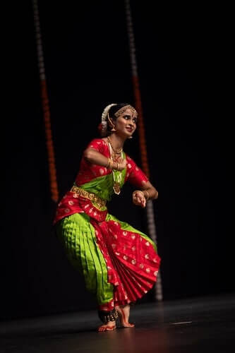 bharatanatyyam dancer shubha alavandi