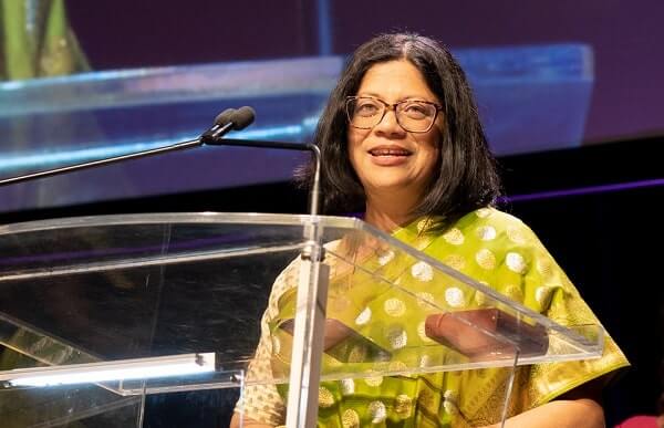 Veena Nair speaking at the 2022 Prime Minister's Science Awards