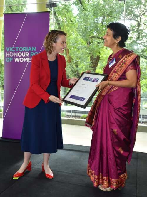 Asha Rao receives her induction into Victorian Honour Roll of Women.
