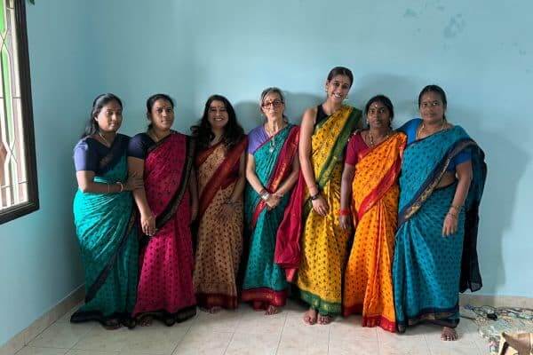 women in saris 