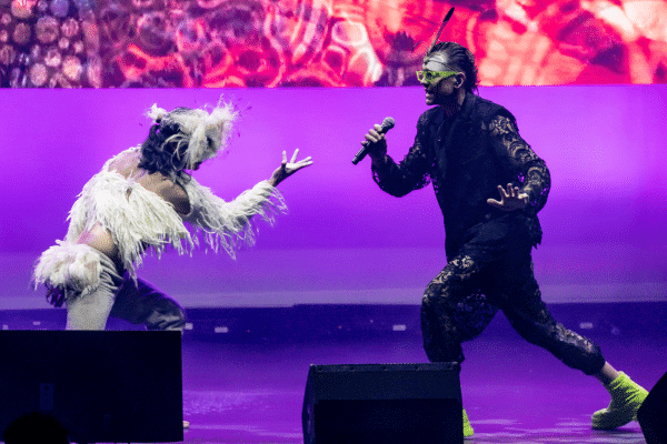 Mitch Tambo and Sermsah Bin Saad perform at IFFM awards night 2024.