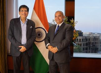 Pawan luthra catches up with India' Minister for Commerce and Trade Piyush Gupta in Sydney