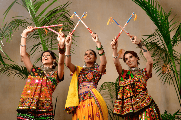 Dancers on navratri