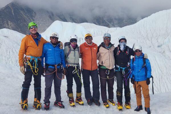 Shika Raju with team on mt everest