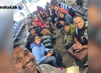 Sydney families make urgent appeal for news of loved ones missing in Nepal floods nepal floods missing family