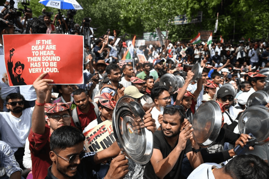 India’s Middle-Class Crisis
