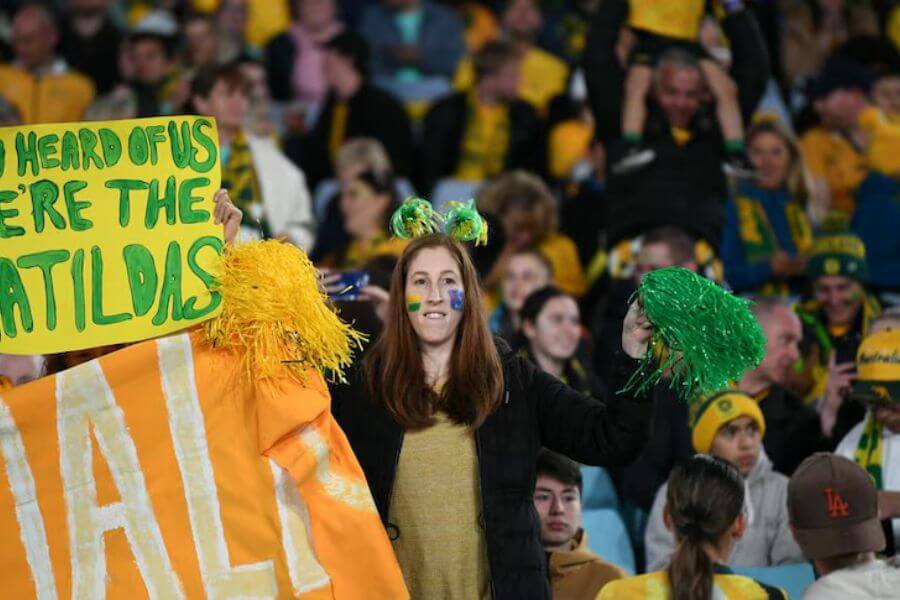 women watching sport