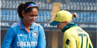 Harmanpreet Kaur with former Australian captain Alyssa Healy (Source-X